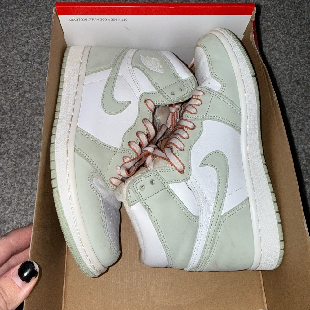 Jordan 1 High “Seafoam”